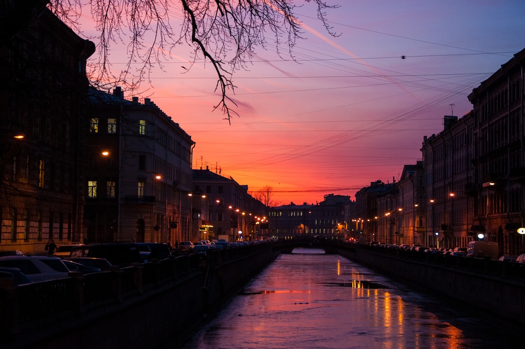 Nevsky Prospekt: San Petersburg'un Canlı ve Tarihi Cadde Hayatı