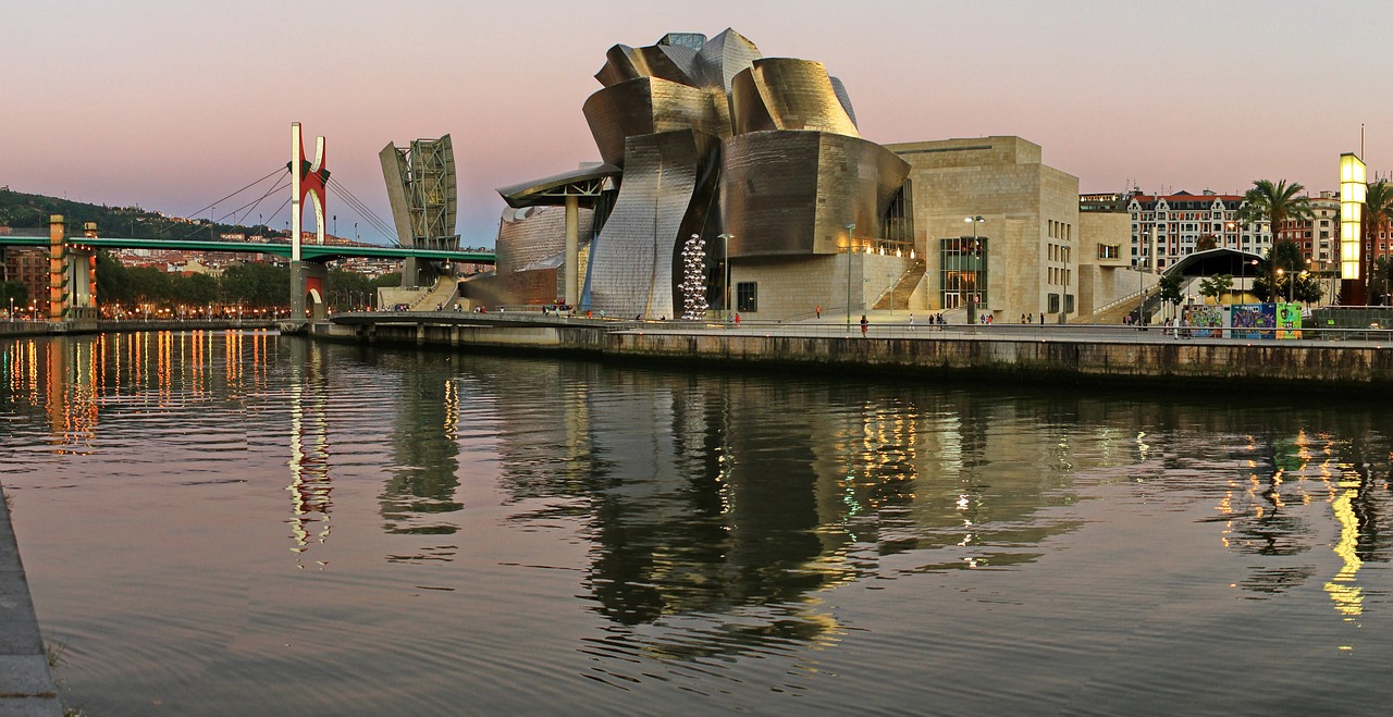 İspanya'da Sanatın İzinde Guggenheim Müzesi, Reina Sofia Müzesi ve Modern Sanatın Başyapıtları