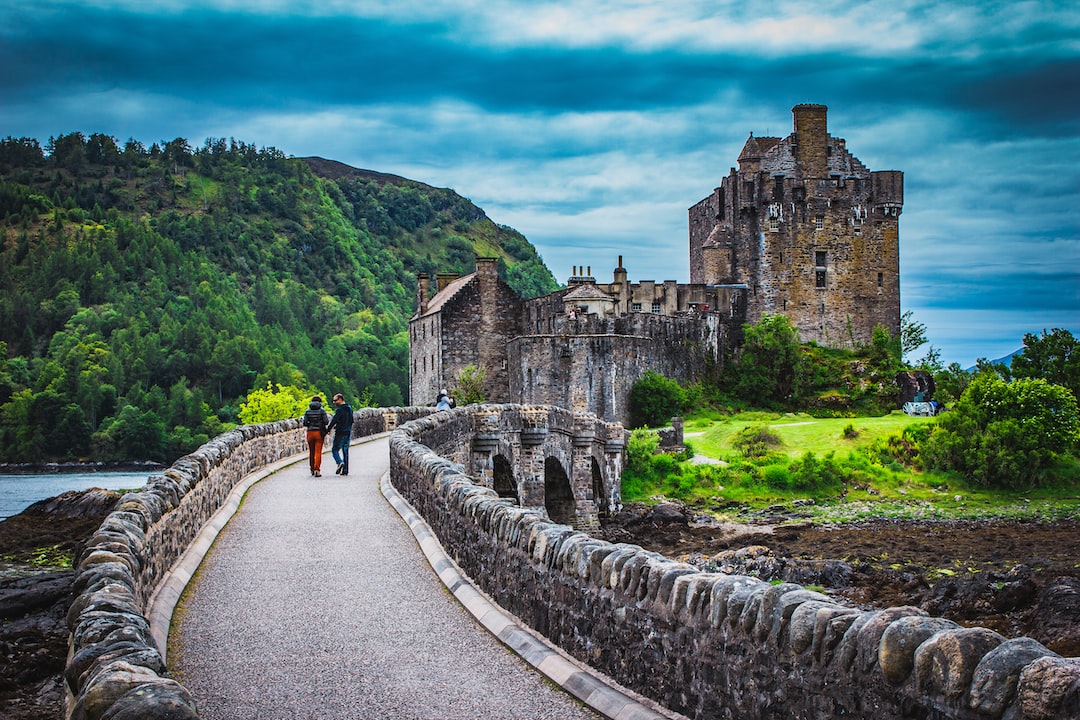 İskoçya'nın Perili Kalelerinin Hikayeleri Lanetler ve Hayaletler