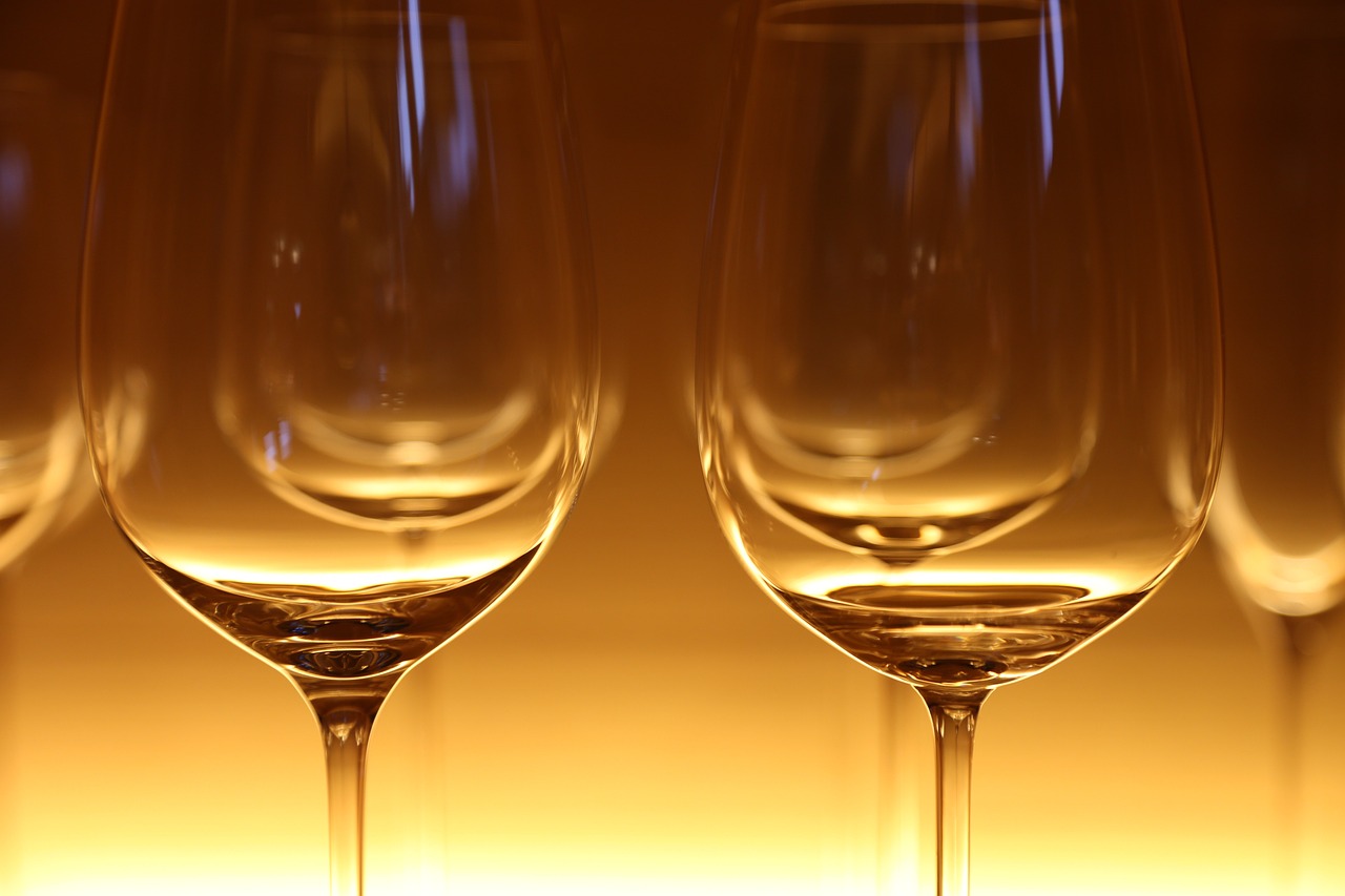 Bordeaux'nun Şarap Hazineleri Şatoların İhtişamı ve Burgonya'nın Şarap Kültürü