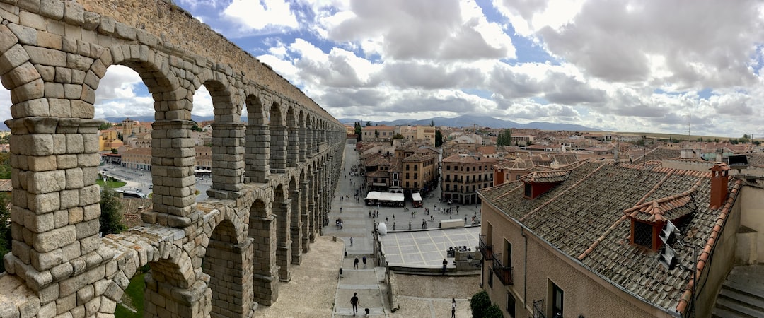 İspanya'nın Tarihi Define Sandıkları Alhambra, Toledo, Segovia'nın Sırlarını Keşfedin