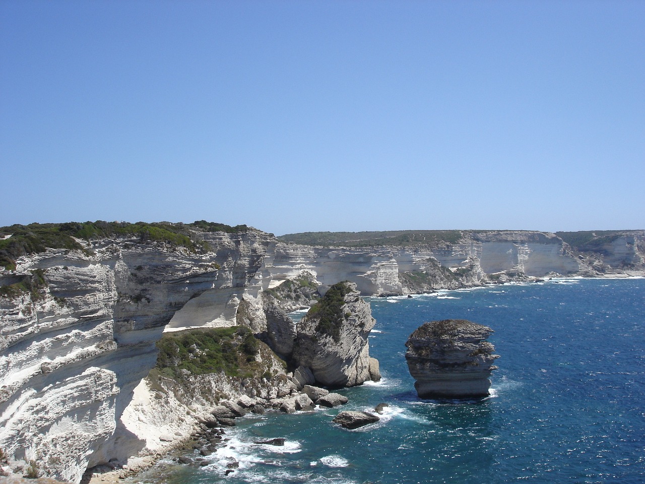 Korsika'nın Vahşi Doğası Ada ve Denizin Muhteşem Birlikteliği