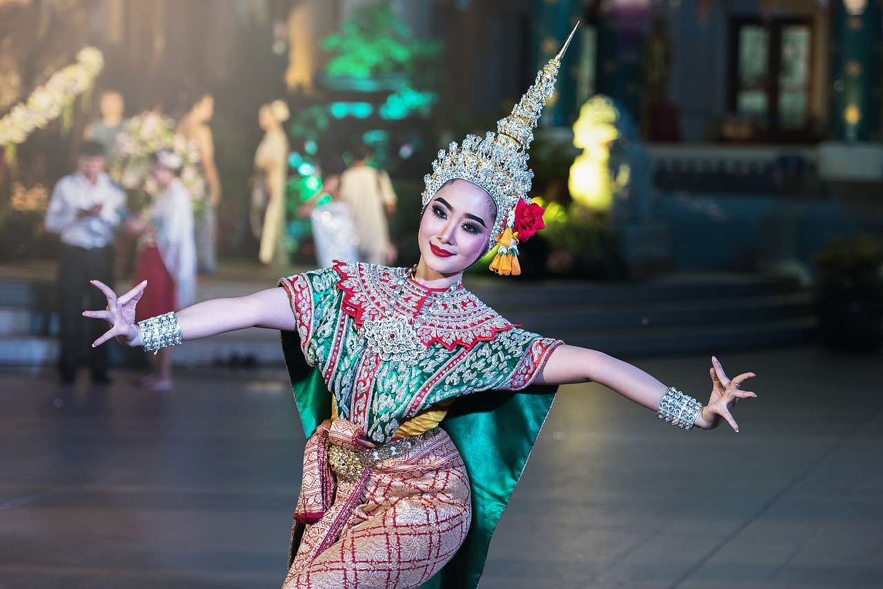 Tayland'ın Dans Mirası Geçmişten Günümüze Bir Kültürel Süreklilik