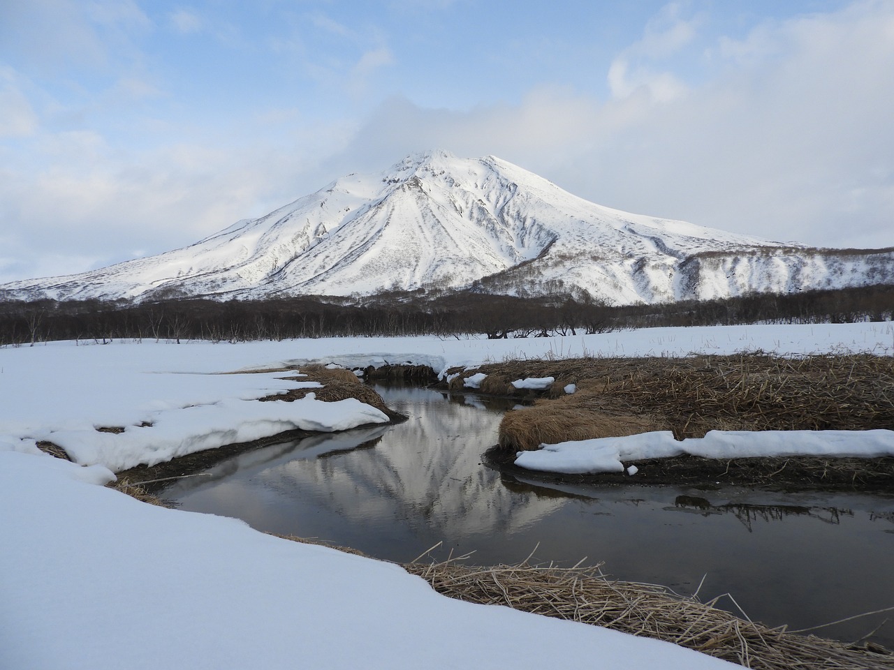 Keşfedilmemiş Yeryüzü Baikal Gölü, Altay Dağları ve Kamchatka Yarımadası'nın Sırları