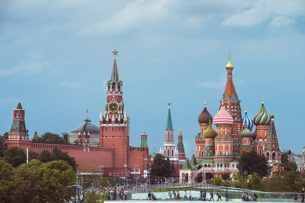 Moskova'nın Tarihî Hazinesi Kızıl Meydan ve Kremlin Sarayı
